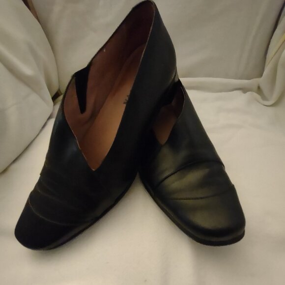 Naot Leather Pumps - sz. 40 - Picture 1 of 3
